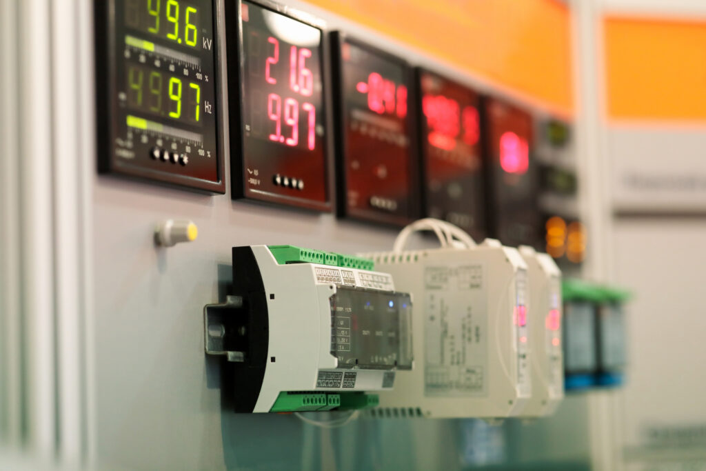 EMS - Slim schakelen achter de meter